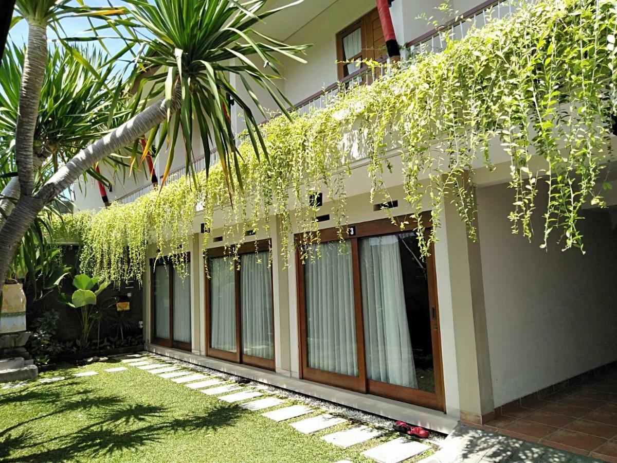 Bed and Breakfast Iconic Bali Living à Denpasar Extérieur photo